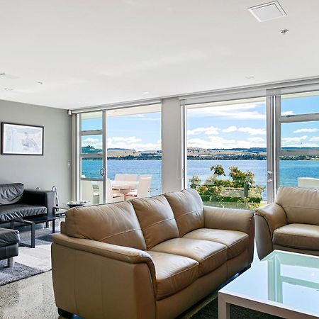 Waimahana Apartments Таупо Экстерьер фото