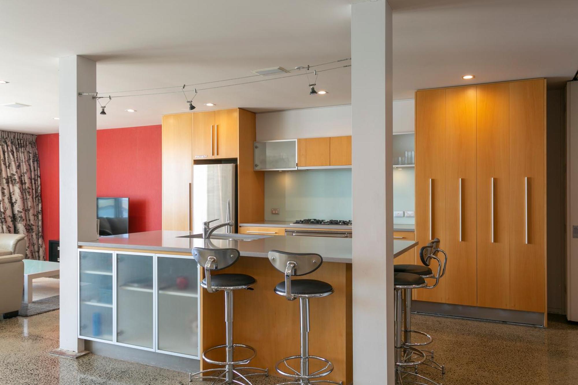 Waimahana Apartments Таупо Экстерьер фото